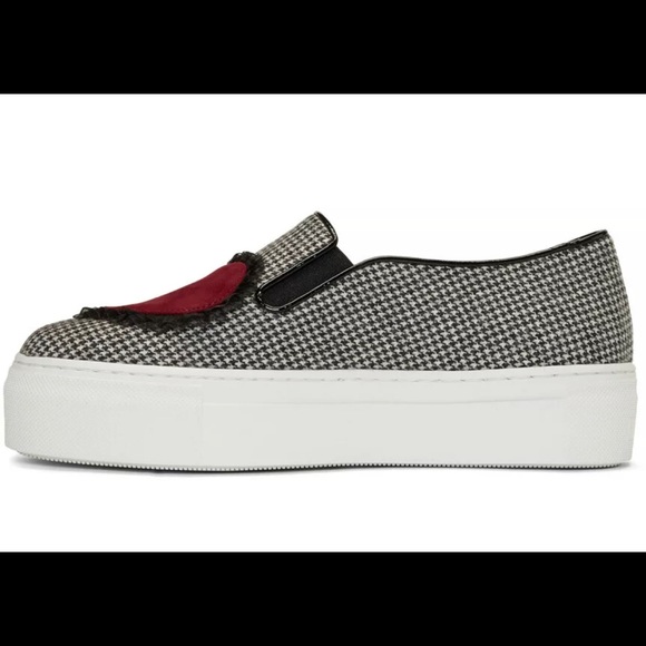 Charlotte Olympia Broken Heart Alex
Slip-On Sneakers💔 - Picture 6 of 13